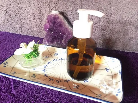 Massage aux huiles essentielles